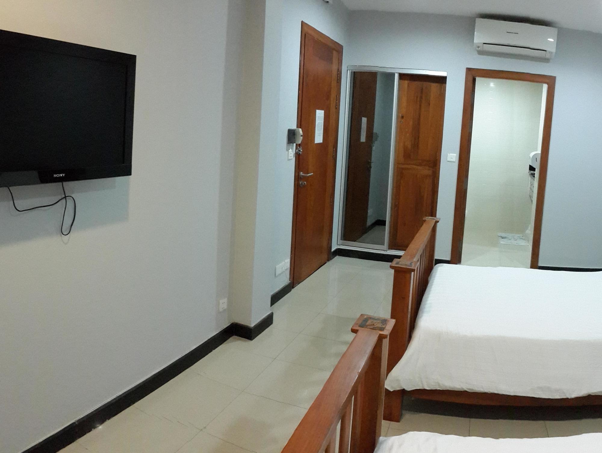 Dodo Guesthouse Phnom-Penh Buitenkant foto